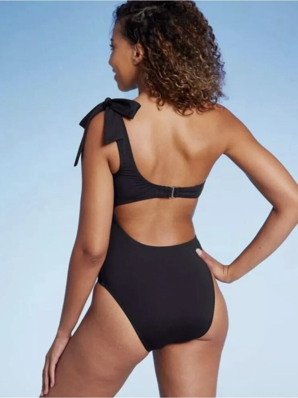 Shade & Shore Women's One Shoulder Bow Cut Out One Piece Swimsuit Black M